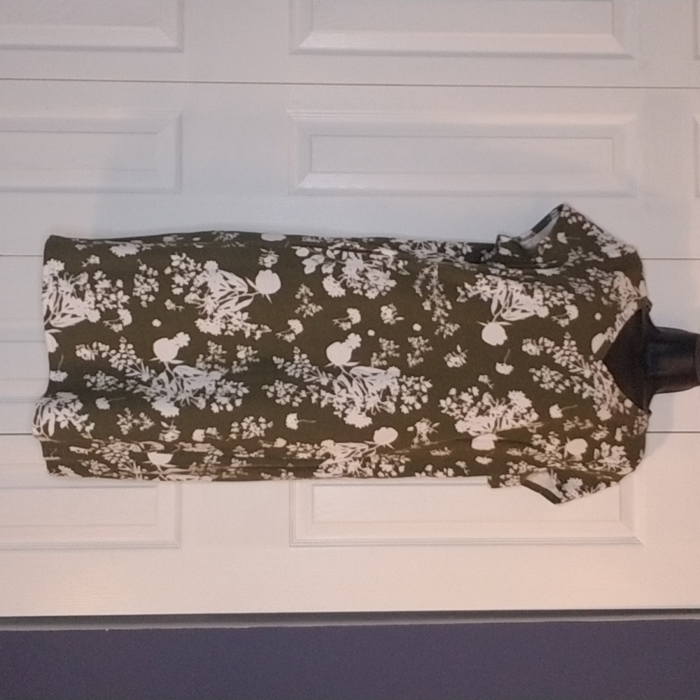 Ladies dress by Liz Claiborne